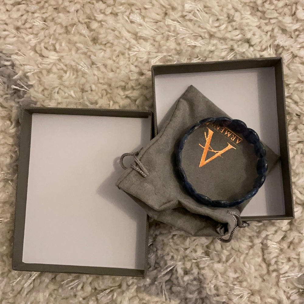 Armeny bracelet - Picture 1 of 4